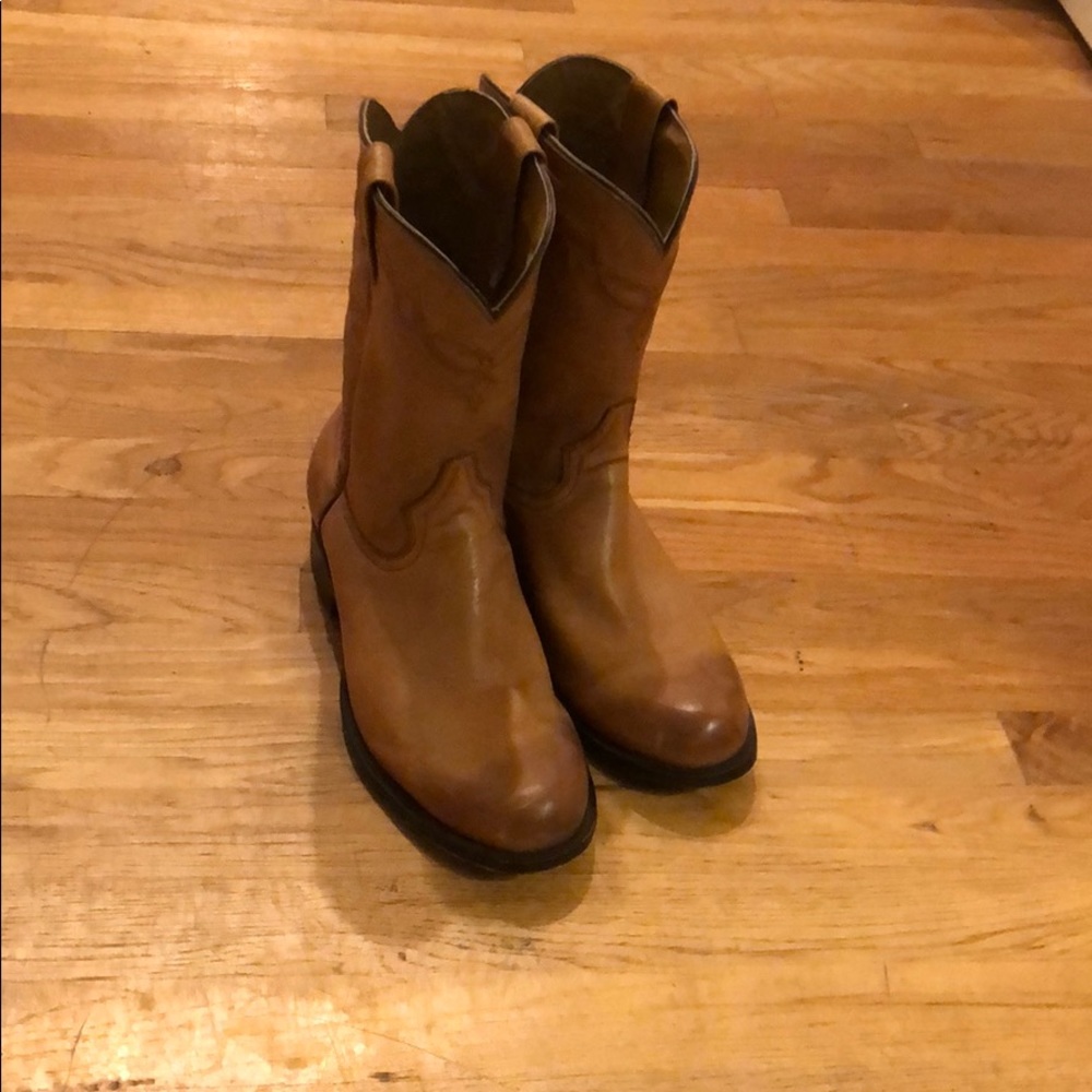 Corral Handcrafted Boots/ Size 10/ Tan